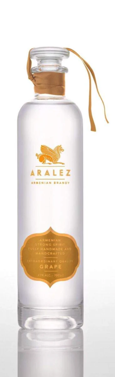 ARALEZ BRANDY GRAPE POMACE ARMENIA 750ML
